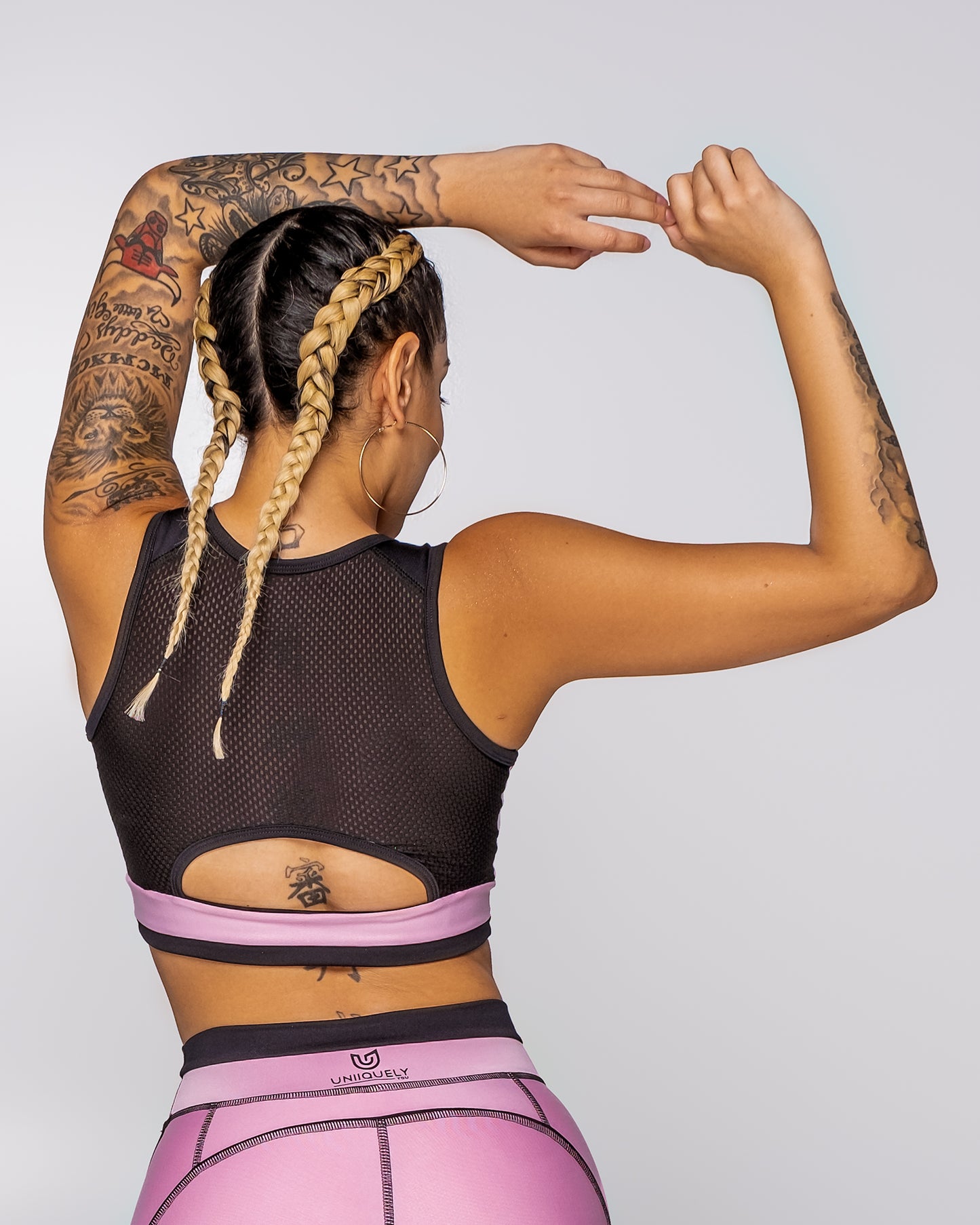 BREATHABLE SPORTS BRA